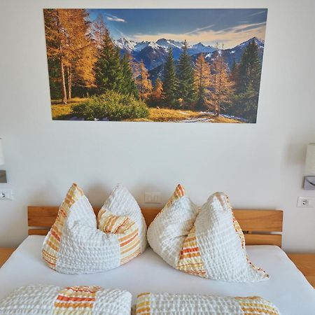 Privatpension Bergkristall San Martino In Passiria  Chambre photo