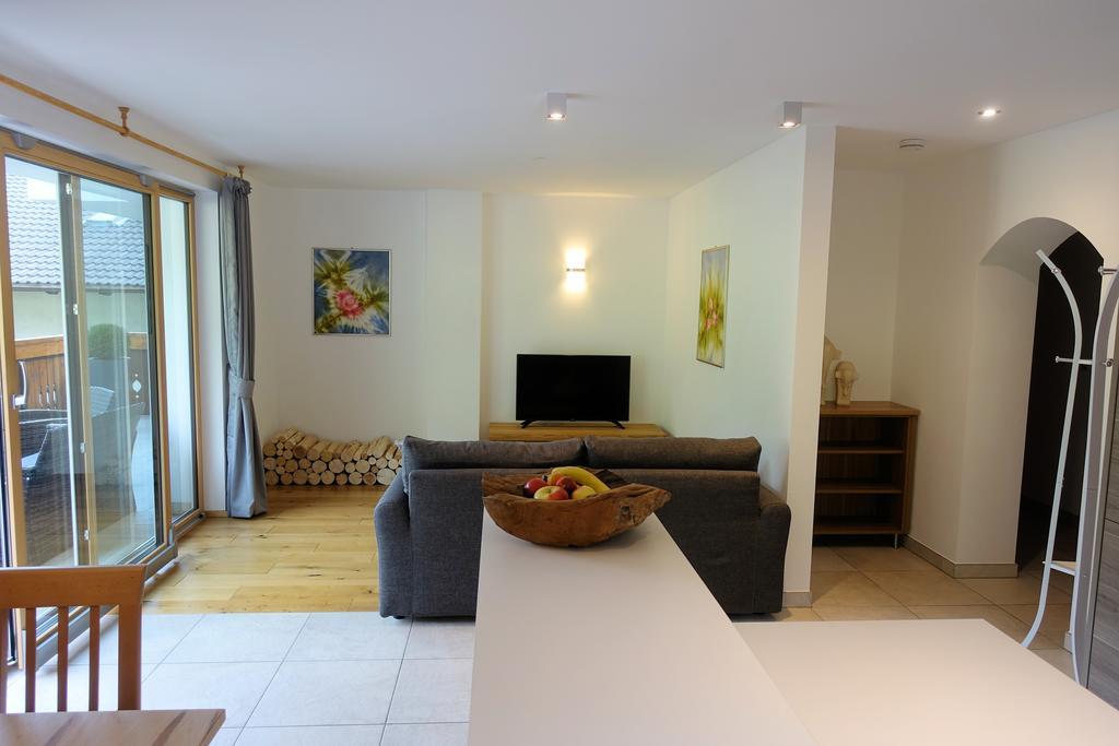 Privatpension Bergkristall San Martino In Passiria  Extérieur photo
